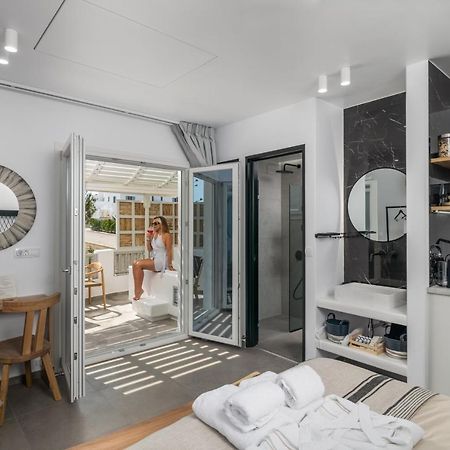 Orama Suites Milos 阿达玛斯 外观 照片