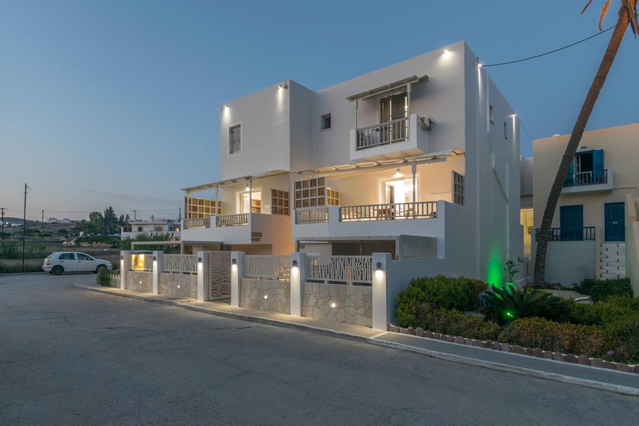 Orama Suites Milos 阿达玛斯 外观 照片