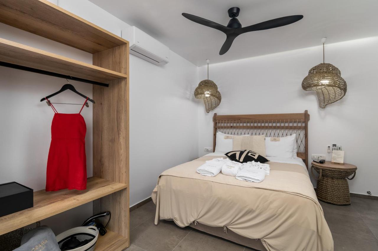 Orama Suites Milos 阿达玛斯 外观 照片