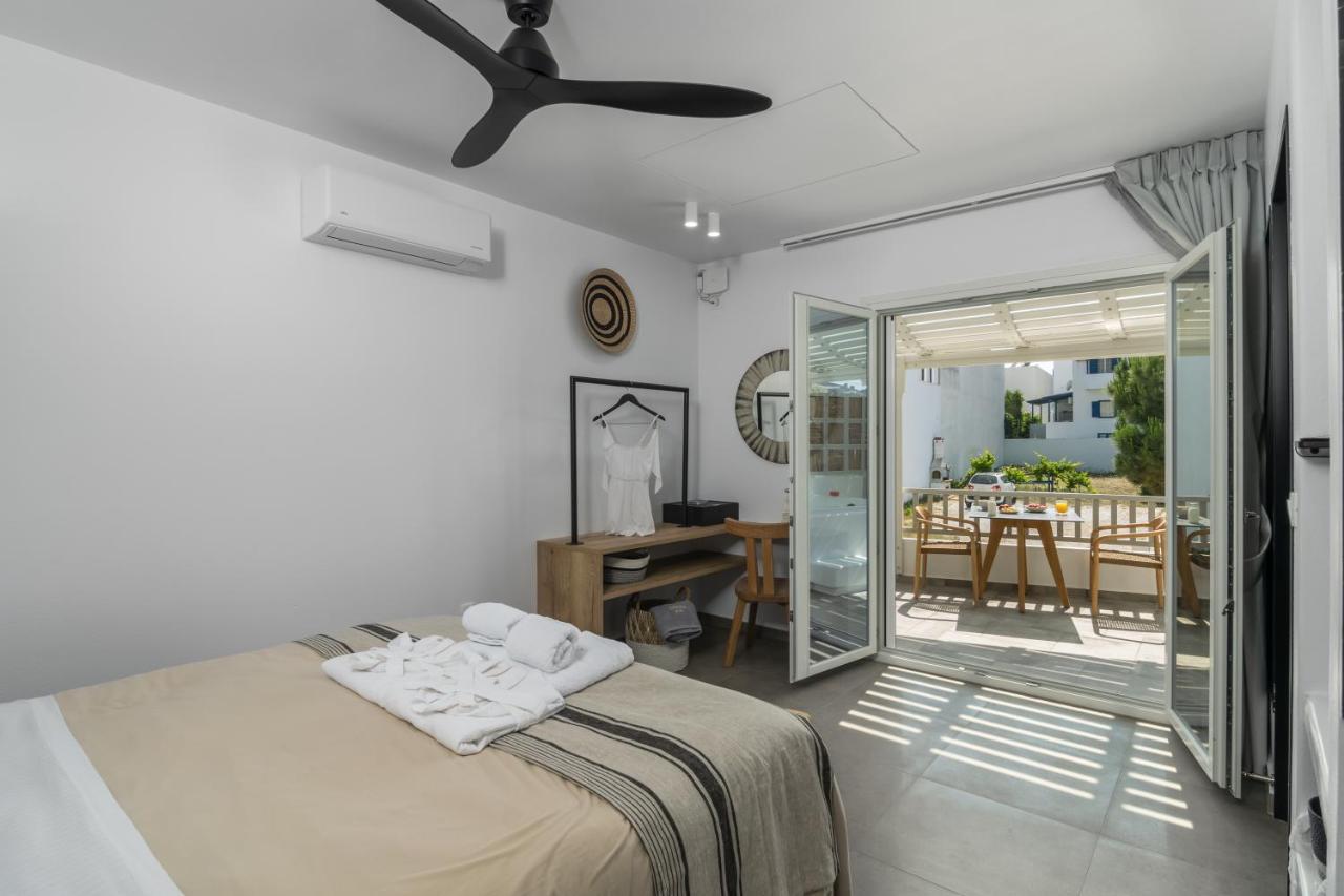 Orama Suites Milos 阿达玛斯 外观 照片